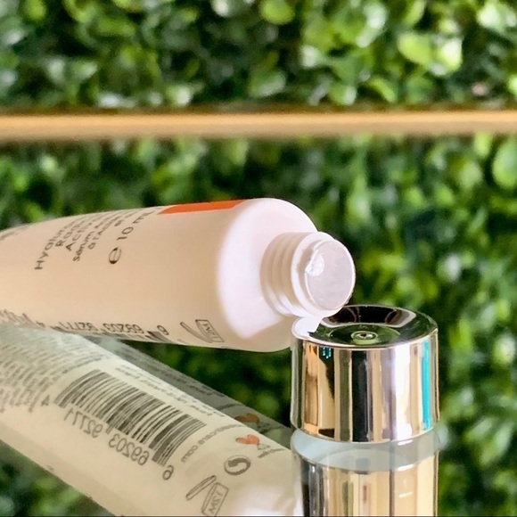 Able Skincare Hyaluronic Retinol Radical Youth Activator Serum | NEW | 10mL - Picture 3 of 5